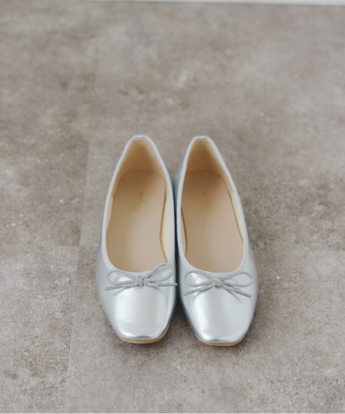 Chez toi（シェトワ）の「光沢バレエシューズ（バレエシューズ・レディース・ブラック/シルバー/ゴールド・S/M/L）」の7枚目の写真