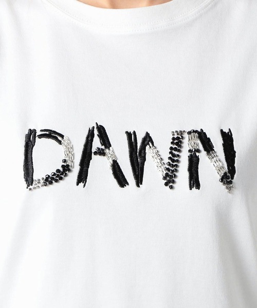 Grand PARK（グランドパーク）の「ビーズ刺繍　Ｔシャツ（Tシャツ/カットソー・レディース・ホワイト/テラコッタ/チャコールグレー/ブルー・FREE）」の6枚目の写真