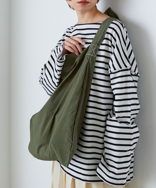 BASICKS ナイロンショルダーバッグ forksy.】ナイロンステッチビッグショルダーバック（ショルダー