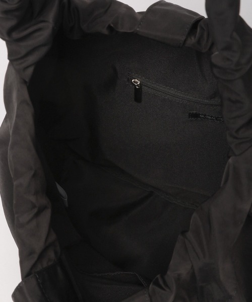 GLOBAL WORK（グローバルワーク）の「撥水クシュクシュ2WAYショルダー