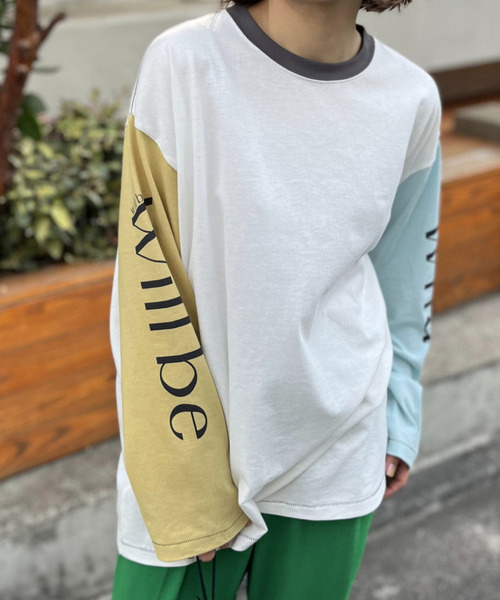 mi via loca（ミヴィアロカ）の「袖配色ロゴプリントロングスリーブTシャツ（Tシャツ/カットソー・レディース・ホワイト×ブルー/ホワイト×グレー・FREE）」の8枚目の写真