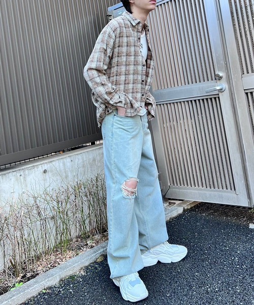 Figments（フィグメンツ）の「ダメージデニムバギーパンツ（デニムパンツ・レディース・ライトインディゴブルー・SMALL/LARGE/MEDIUM）」の17枚目の写真