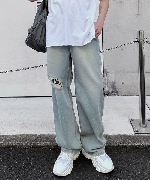 Figments（フィグメンツ）の「ダメージデニムバギーパンツ（デニムパンツ・レディース・ライトインディゴブルー・SMALL/LARGE/MEDIUM）」の19枚目の写真