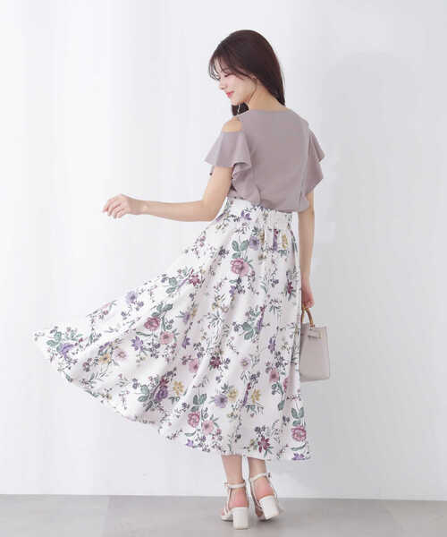 PROPORTION BODY DRESSING(プロポーションボディドレッシング)の「ボタニカルスカート / 1213120512(スカート・レディース・ダークグレー/オフホワイト・SMALL/MEDIUM)」の9枚目の写真