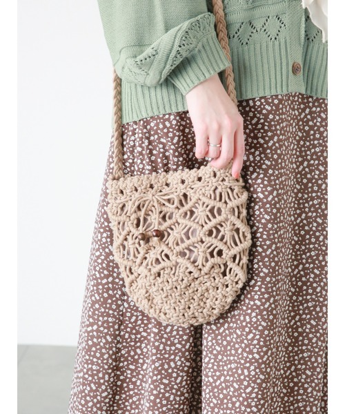 ehka sopo（エヘカソポ）の「マクラメショルダーバッグ（ハンドバッグ・レディース・ブラック/オフホワイト/モカ・ﾌﾘ-）」の3枚目の写真