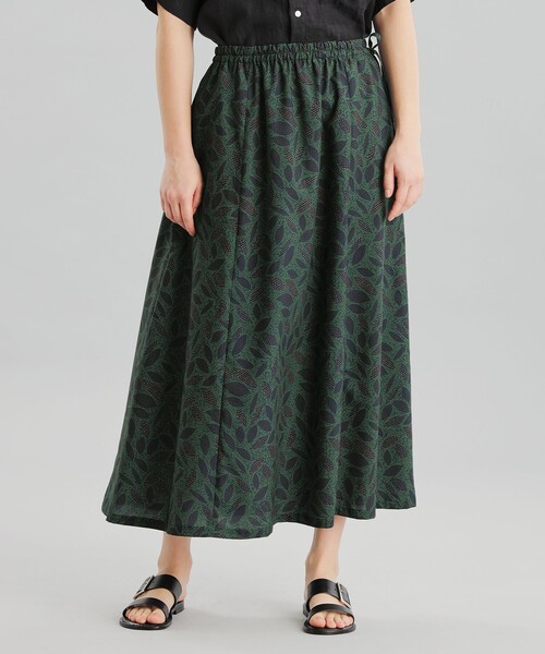 MACKINTOSH PHILOSOPHY（ﾏｯｷﾝﾄｯｼｭ ﾌｨﾛｿﾌｨｰ）の「GREY LABEL バティックギャザースカート（スカート・レディース・グリーン/ブラウン・2）」の2枚目の写真