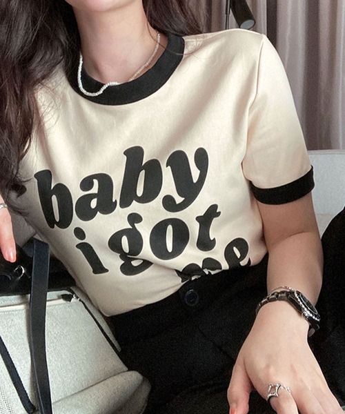 GLAMOROUS JANE(グラマラスジェーン)の「バイカラーロゴプリントTシャツ(Tシャツ/カットソー・レディース・アイボリー・FREE)」の3枚目の写真