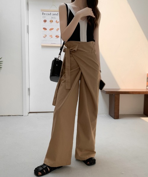 emi+(エミプラス)の「ウエストマークワイドパンツ(その他パンツ・レディース・カーキ/ブラック/キャメル/ライトグレー/ネイビー・FREE)」の18枚目の写真