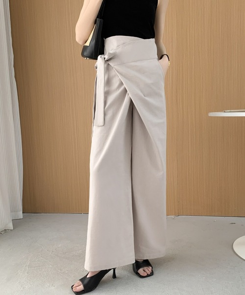 emi+(エミプラス)の「ウエストマークワイドパンツ(その他パンツ・レディース・カーキ/ブラック/キャメル/ライトグレー/ネイビー・FREE)」の15枚目の写真