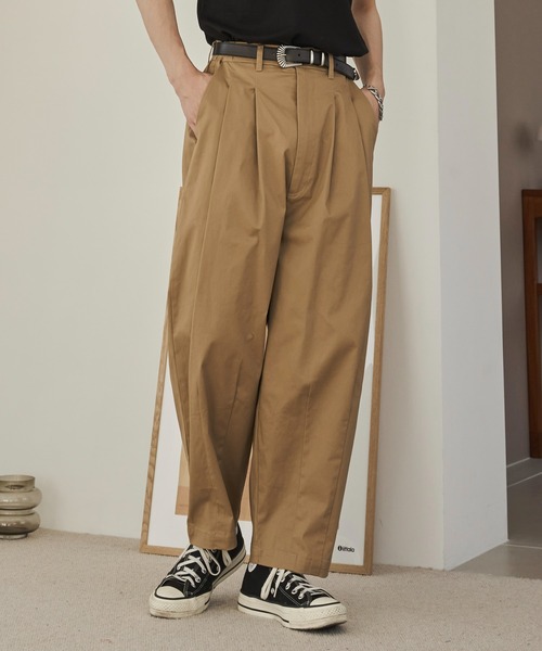 ADAMASTE(アダマスト)の「2タックワイドバルーンパンツ(その他パンツ・メンズ・ホワイト/ベージュ/ブラック・SMALL/MEDIUM/LARGE)」の22枚目の写真