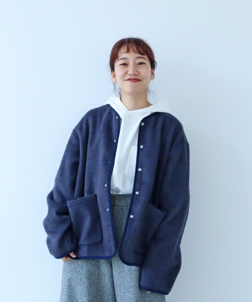 PAR ICI（パーリッシィ）の「リサイクルウールシャギー スナップジャケット（ノーカラージャケット・レディース・ダークブラウン/ベージュ/ネイビー・FREE）」の3枚目の写真