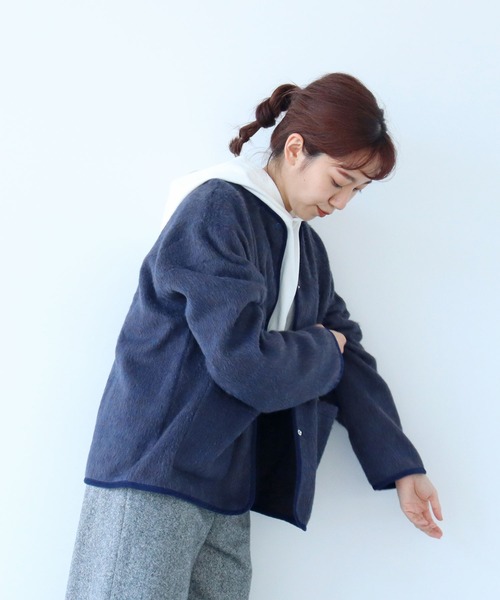 PAR ICI（パーリッシィ）の「リサイクルウールシャギー スナップジャケット（ノーカラージャケット・レディース・ダークブラウン/ベージュ/ネイビー・FREE）」の20枚目の写真