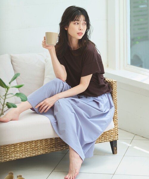 ANY(エニィ)の「【接触冷感/UVケア/シワになりにくい】フレアスリーブ TブラウスII(Tシャツ/カットソー・レディース・ブラウン系/レッド系/ダークブラウン系/アイボリー系1/ダークグリーン系/ブラック系・3/2)」の12枚目の写真
