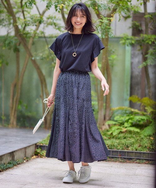 ANY(エニィ)の「【接触冷感/UVケア/シワになりにくい】フレアスリーブ TブラウスII(Tシャツ/カットソー・レディース・ブラウン系/レッド系/ダークブラウン系/アイボリー系1/ダークグリーン系/ブラック系・3/2)」の20枚目の写真