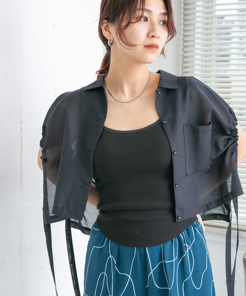 KBF(ケイビーエフ)の「ヘムカーブブラトップ(キャミソール・レディース・ブラック/ベージュ/アイボリー・ONE)」の4枚目の写真