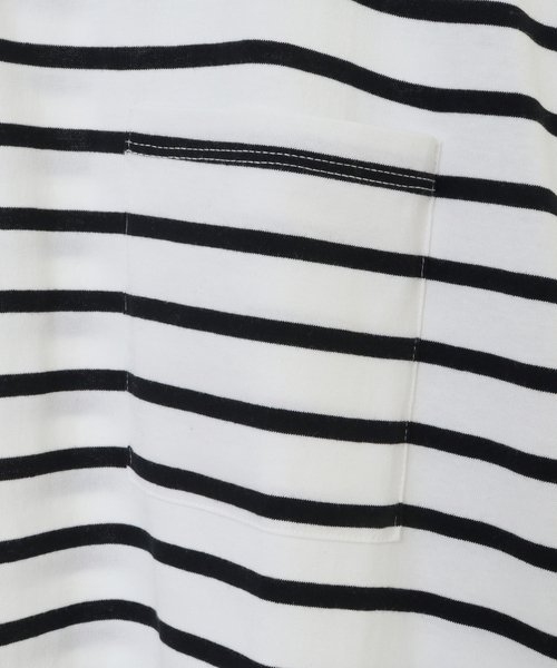 SOFFITTO(ソフィット)の「一枚でレイヤードスタイルになる接触冷感Tシャツ(取り扱い店舗限定)(Tシャツ/カットソー・レディース・ホワイト×ブラック/パープル/ブラック/オリーブ・FREE)」の9枚目の写真