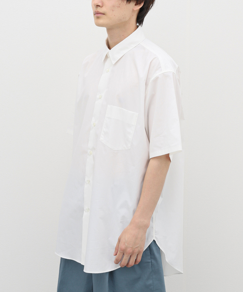 allery(アレリー)の「【allery / アレリ―】レギュラーカラー ショートスリーブシャツ(シャツ/ブラウス・メンズ・ホワイト/ブラック/グレー/サックスブルー・SMALL/MEDIUM/LARGE)」の11枚目の写真