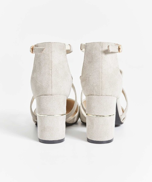 NOELA（ノエラ）の「クロスベルトパンプス（パンプス・レディース・ブラック/グレー/オフホワイト・S/M/L）」の5枚目の写真