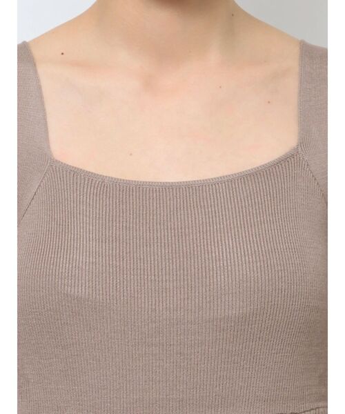 RESEXXY（リゼクシー）の「スリーブドレープドッキングニットワンピース（ワンピース・レディース・モカ/ベージュ/ブラック・FREE）」の20枚目の写真