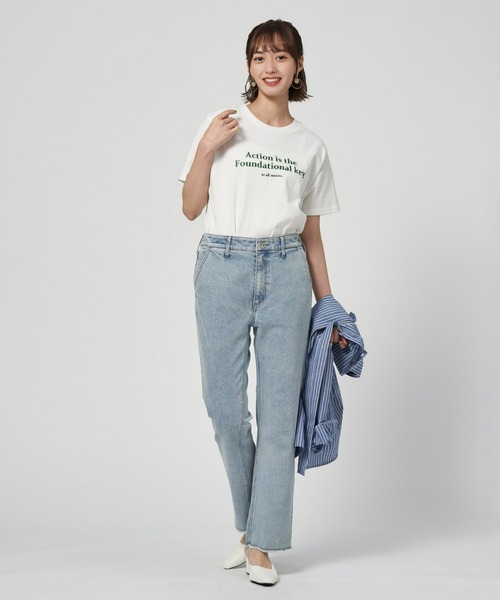 BACK NUMBER(バックナンバー)の「【BACK NUMBER】バックスリットフレアパンツ(デニムパンツ・レディース・ライトインディゴブルー・S/M/L)」の2枚目の写真