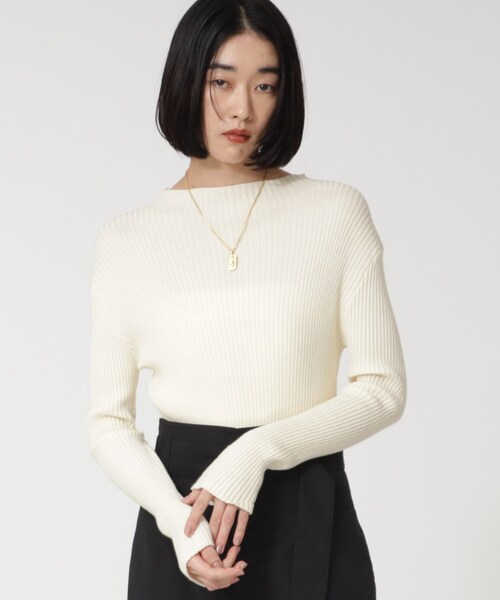 GALLEST（ギャレスト）の「ボトルネックリブニット（ニット/セーター・レディース・オフホワイト/オレンジ/ライトパープル/ブラック/グレー・38）」の17枚目の写真