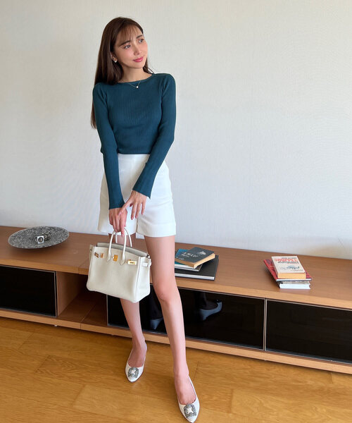 KOBE LETTUCE（コウベレタス）の「[ 岡部あゆみさんコラボ ]選べる3タイプ リブニットトップス（ニット/セーター・レディース・ブラック/ピンク系/ブラック×ベージュ/ブラック系その他2/ホワイト×ブラック/ピンクベージュ/ベージュ/ブラック系/ピンク系1/ブラック系その他/ホワイト系その他2/ベージュ系1/ネイビー系/ネイビー系2/ホワイト系その他/ブラック系1/ベージュ系/ネイビー系1・M1/M2/M3）」の14枚目の写真
