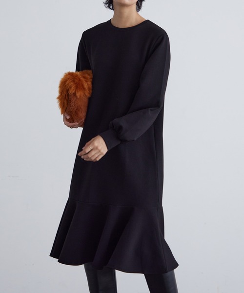 for/c（フォーシー）の「ダンボールマーメイドワンピース【サスティナブル】（ワンピース・レディース・ブラック/ネイビー・L/LL/M）」の5枚目の写真