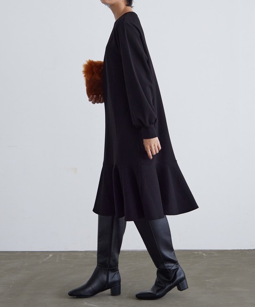 for/c（フォーシー）の「ダンボールマーメイドワンピース【サスティナブル】（ワンピース・レディース・ブラック/ネイビー・L/LL/M）」の7枚目の写真