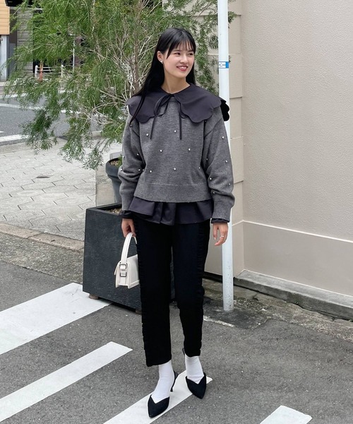 Fit more(フィットモア)の「サイドフリルテーパードパンツ【ZOZO先行発売】(スラックス・レディース・ベージュ/ブラック/ネイビー・M/S/PS)」の7枚目の写真