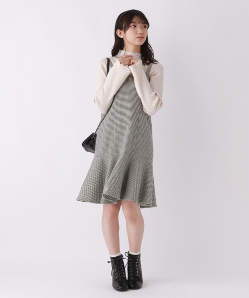 repipi armario（レピピ アルマリオ）の「ビスチェキャミワンピース（ワンピース・キッズ・ベージュ/グレー・MEDIUM/SMALL/LARGE）」の4枚目の写真