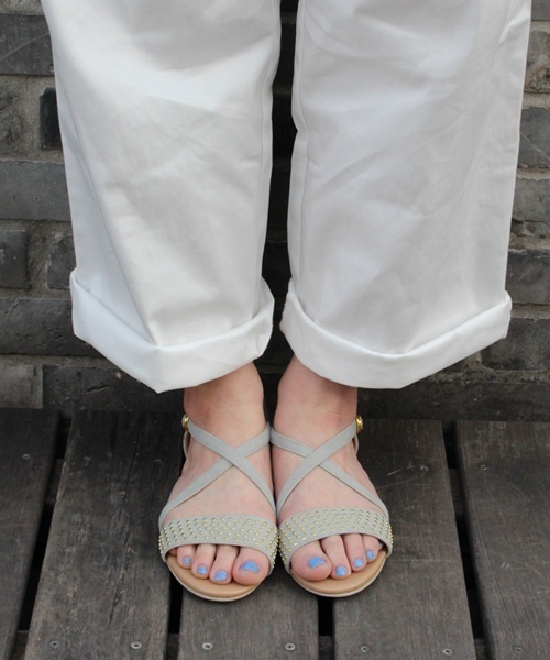 mystic（ミスティック）の「スタッズペタンコサンダル（サンダル・レディース・ブラック/グレー/ネイビー/キャメル・38/37/36）」の3枚目の写真