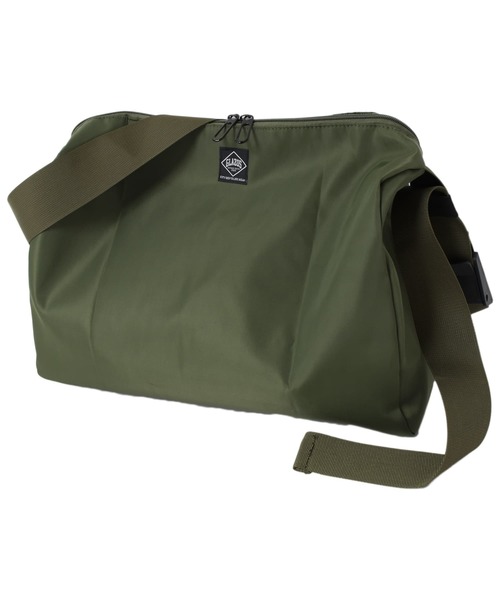 GLAZOS（グラソス）の「【大人向けサイズあり】ボストン型メッセンジャーバッグ（バックパック/リュック・キッズ・ブラック/カーキ・フリー）」の10枚目の写真