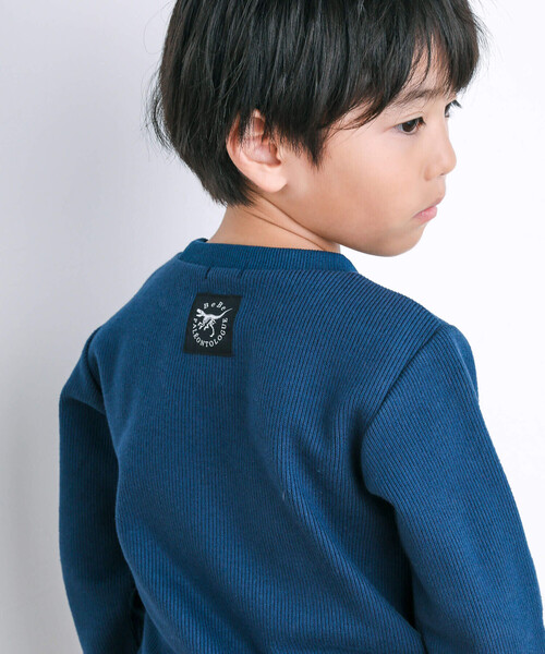 BeBe（ベベ）の「ロゴ刺しゅうトレーナー(90~150cm)（スウェット・キッズ・ネイビー/グレー・130cm/120cm/110cm/100cm/140cm/90cm/150cm）」の9枚目の写真