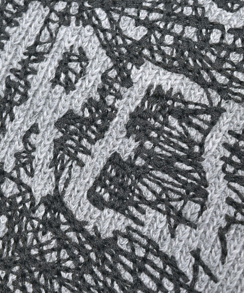 BeBe（ベベ）の「ロゴ刺しゅうトレーナー(90~150cm)（スウェット・キッズ・ネイビー/グレー・130cm/120cm/110cm/100cm/140cm/90cm/150cm）」の21枚目の写真