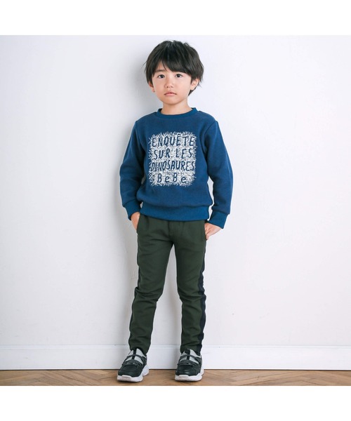 BeBe（ベベ）の「ロゴ刺しゅうトレーナー(90~150cm)（スウェット・キッズ・ネイビー/グレー・130cm/120cm/110cm/100cm/140cm/90cm/150cm）」の3枚目の写真