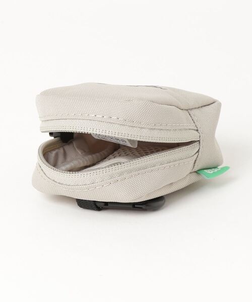 THE NORTH FACE（ザノースフェイス）の「【THE NORTH FACE/ザノースフェイス】MINI POUCH /ミニポーチ (カラビナ付)（ポーチ・メンズ・ブラック/ライトカーキ/ピンク/ライトベージュ・FREE）」の20枚目の写真