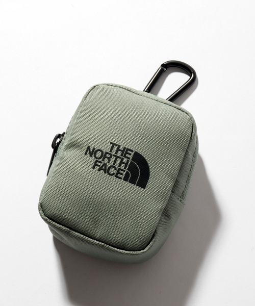 THE NORTH FACE（ザノースフェイス）の「【THE NORTH FACE/ザノースフェイス】MINI POUCH /ミニポーチ (カラビナ付)（ポーチ・メンズ・ブラック/ライトカーキ/ピンク/ライトベージュ・FREE）」の3枚目の写真