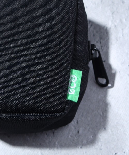 THE NORTH FACE（ザノースフェイス）の「【THE NORTH FACE/ザノースフェイス】MINI POUCH /ミニポーチ (カラビナ付)（ポーチ・メンズ・ブラック/ライトカーキ/ピンク/ライトベージュ・FREE）」の9枚目の写真
