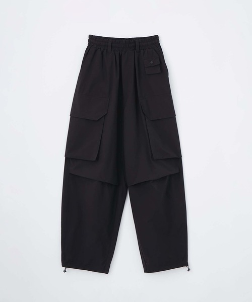ocosic(オコジック)の「【ocosic】ストレートパラシュートカーゴパンツ(カーゴパンツ・メンズ・グレー/ブラック・L/M)」の2枚目の写真