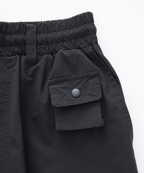 ocosic(オコジック)の「【ocosic】ストレートパラシュートカーゴパンツ(カーゴパンツ・メンズ・グレー/ブラック・L/M)」の8枚目の写真