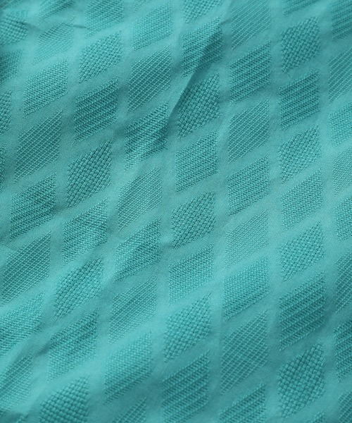 MEN'S BIGI（メンズビギ）の「コットンダイヤジャガードパナマメッシュシャツ（シャツ/ブラウス・メンズ・ホワイト/ネイビー/エメラルド・01/02/03/04）」の20枚目の写真