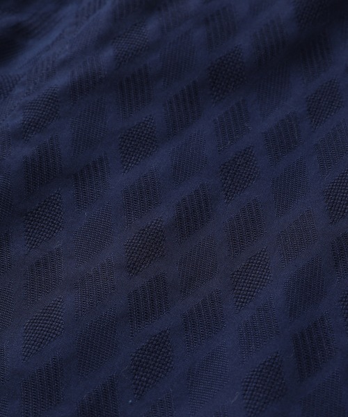 MEN'S BIGI（メンズビギ）の「コットンダイヤジャガードパナマメッシュシャツ（シャツ/ブラウス・メンズ・ホワイト/ネイビー/エメラルド・01/02/03/04）」の21枚目の写真