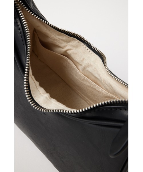 MOUSSY(マウジー)の「EYELET ROUND ハンドバッグ(ハンドバッグ・レディース・ブラック/ブラウン/サックスブルー・FREE)」の19枚目の写真