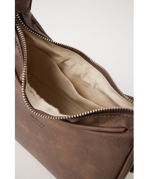 MOUSSY(マウジー)の「EYELET ROUND ハンドバッグ(ハンドバッグ・レディース・ブラック/ブラウン/サックスブルー・FREE)」の7枚目の写真