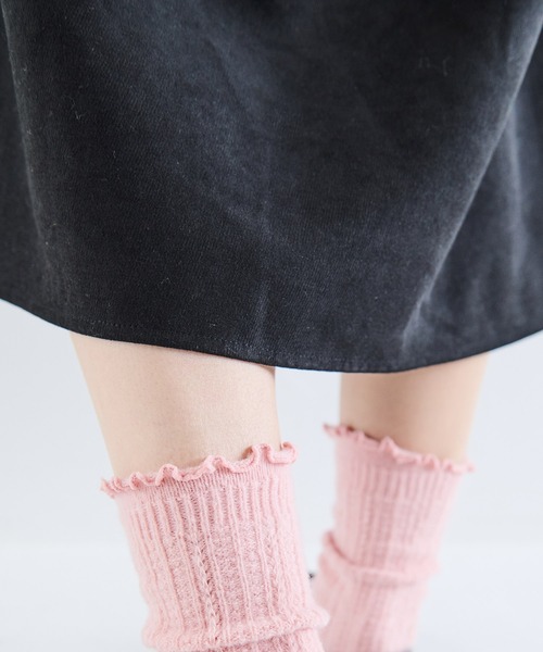 Crisp（クリスプ）の「Vネックジャンパースカート（ジャンパースカート・レディース・ブラック/オリーブ・FREE）」の12枚目の写真