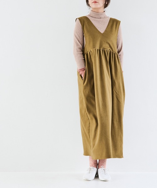 Crisp（クリスプ）の「Vネックジャンパースカート（ジャンパースカート・レディース・ブラック/オリーブ・FREE）」の16枚目の写真