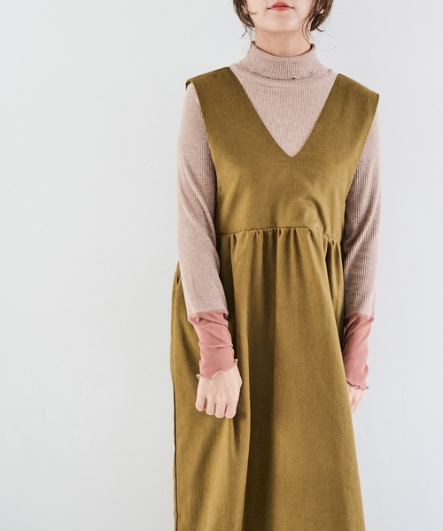 Crisp（クリスプ）の「Vネックジャンパースカート（ジャンパースカート・レディース・ブラック/オリーブ・FREE）」の18枚目の写真