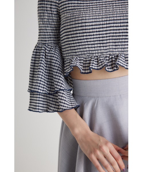 rienda(リエンダ)の「シャーリングオフショルクロップドトップス 長袖 春服(Tシャツ/カットソー・レディース・ホワイト/ミント/ネイビー/ブラック・FREE)」の13枚目の写真