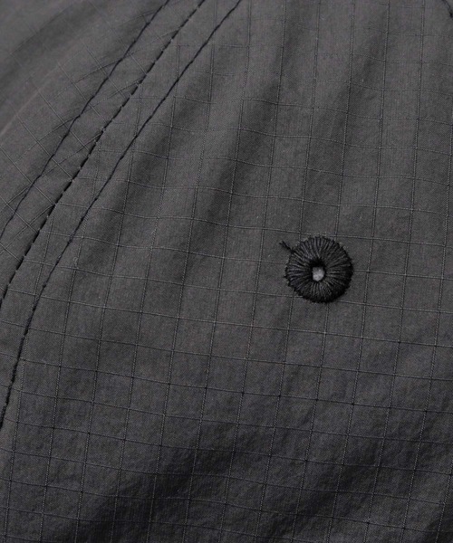 Basiquenti（ベーシックエンティ）の「リップストップナイロン サイドメッシュ ドローコードアジャスター アンパイアキャップ（キャップ・メンズ・ブラック/ベージュ/グレー・FREE）」の11枚目の写真