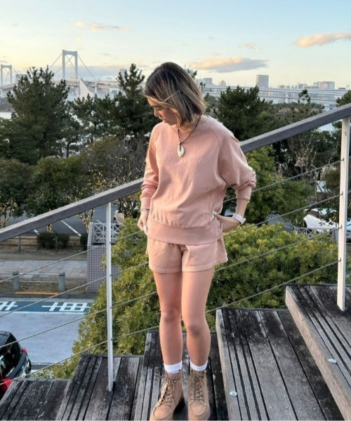 ROXY(ロキシー)の「COLORS PULLOVER/ロキシー裏毛トップス(Tシャツ/カットソー・レディース・バーガンディー/グリーン/インディゴブルー/ベージュ・LARGE/SMALL/MEDIUM)」の19枚目の写真